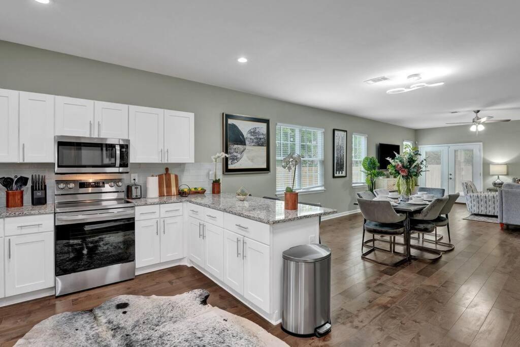 The Clark At Midtown Memphis Villa Bagian luar foto