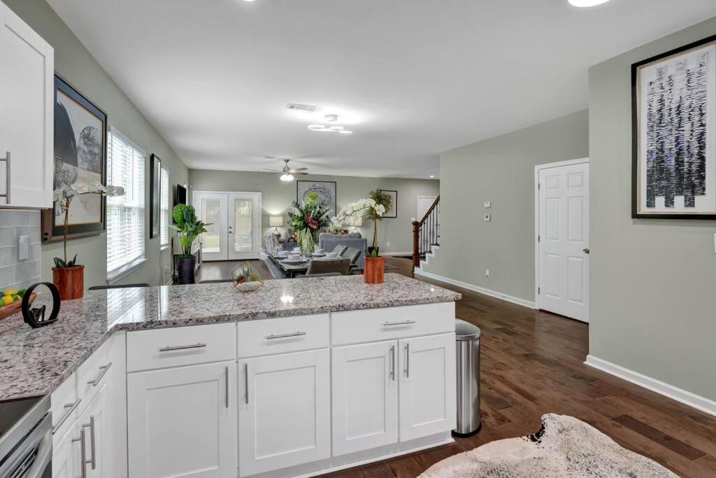 The Clark At Midtown Memphis Villa Bagian luar foto